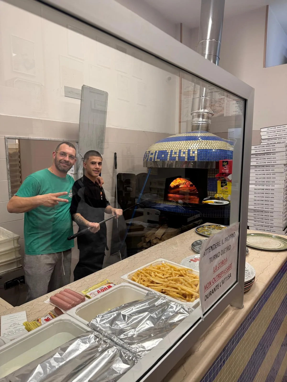I nostri pizzaioli al forno a legna